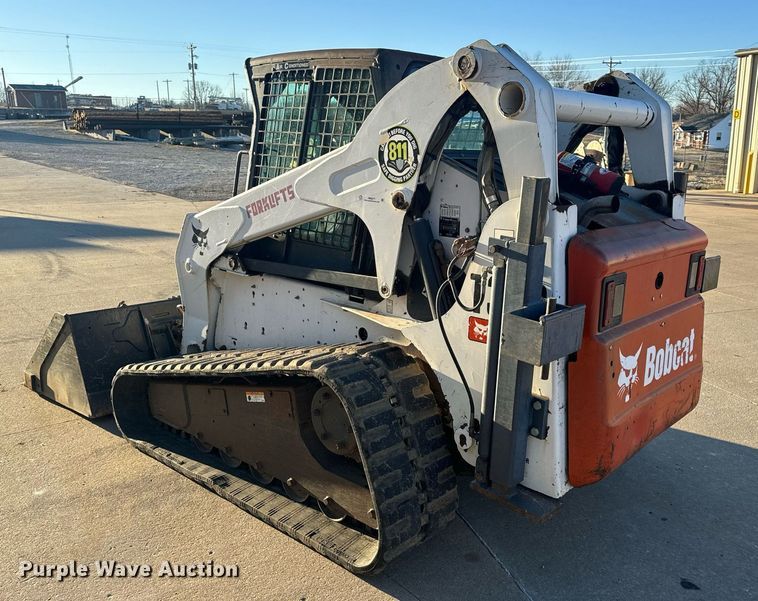 image for item NM9277 2007 Bobcat T300 tracked skid steer loader