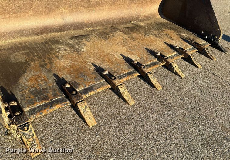 image for item NM9277 2007 Bobcat T300 tracked skid steer loader