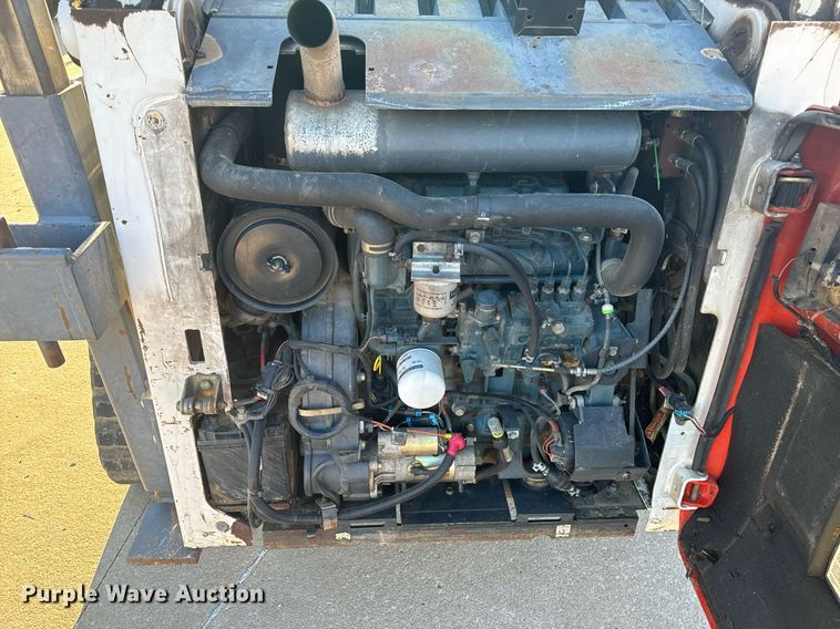 image for item NM9277 2007 Bobcat T300 tracked skid steer loader