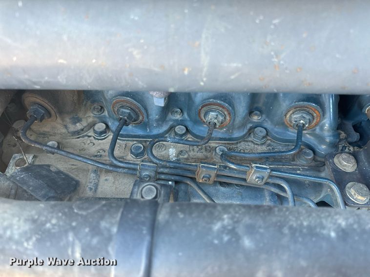 image for item NM9277 2007 Bobcat T300 tracked skid steer loader