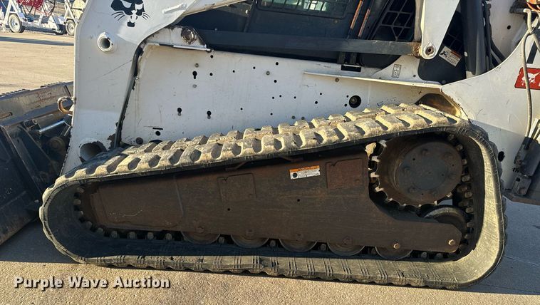 image for item NM9277 2007 Bobcat T300 tracked skid steer loader