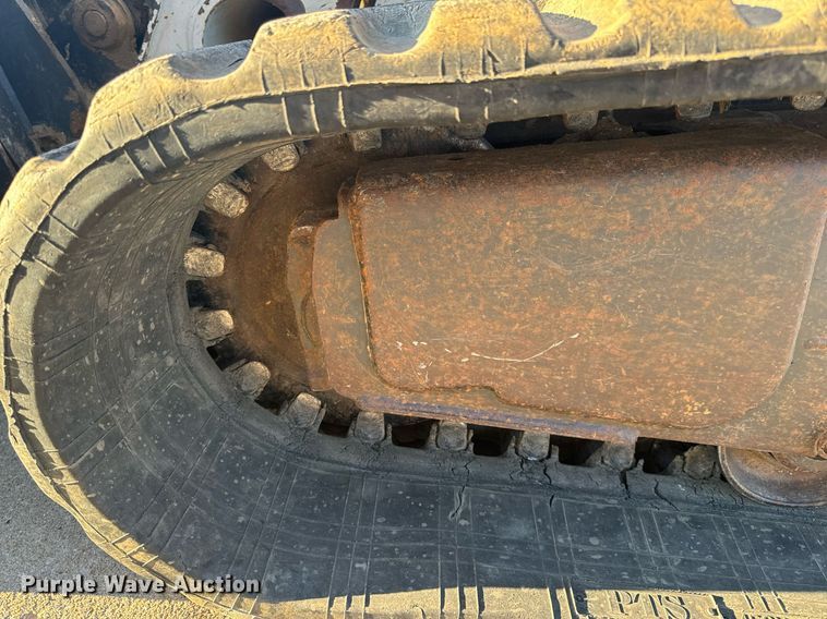 image for item NM9277 2007 Bobcat T300 tracked skid steer loader