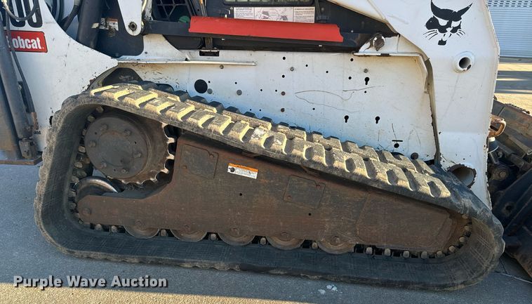 image for item NM9277 2007 Bobcat T300 tracked skid steer loader