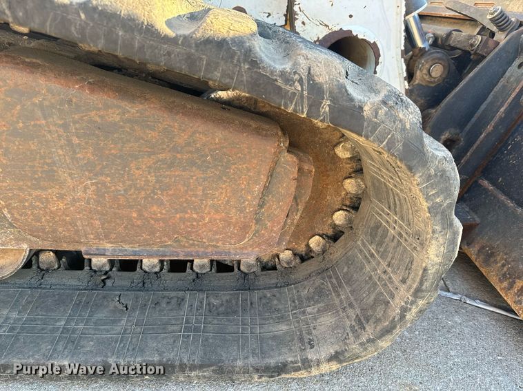 image for item NM9277 2007 Bobcat T300 tracked skid steer loader