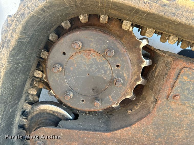 image for item NM9277 2007 Bobcat T300 tracked skid steer loader