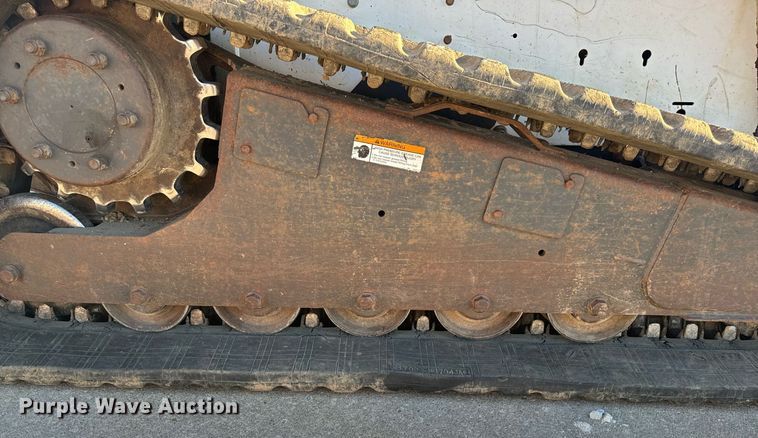 image for item NM9277 2007 Bobcat T300 tracked skid steer loader
