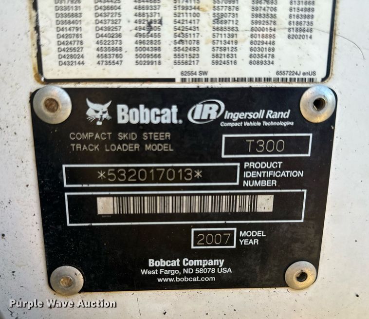 image for item NM9277 2007 Bobcat T300 tracked skid steer loader