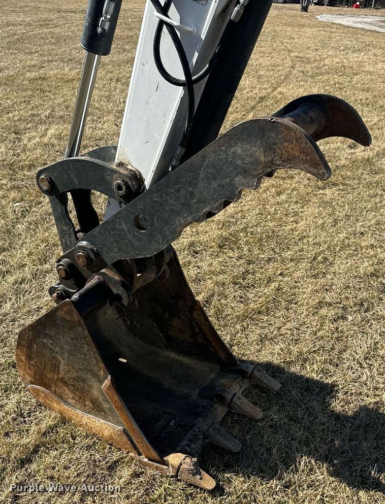 image for item NM9279 2018 Bobcat E42 mini excavator