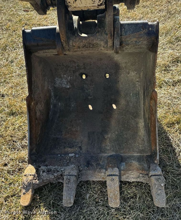 image for item NM9279 2018 Bobcat E42 mini excavator