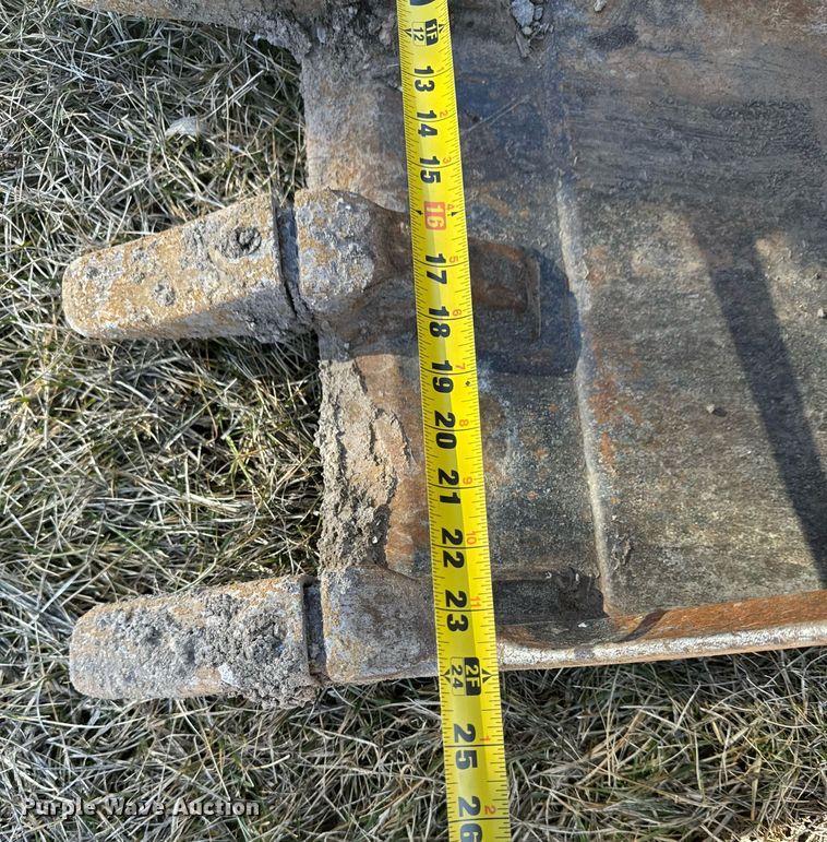 image for item NM9279 2018 Bobcat E42 mini excavator