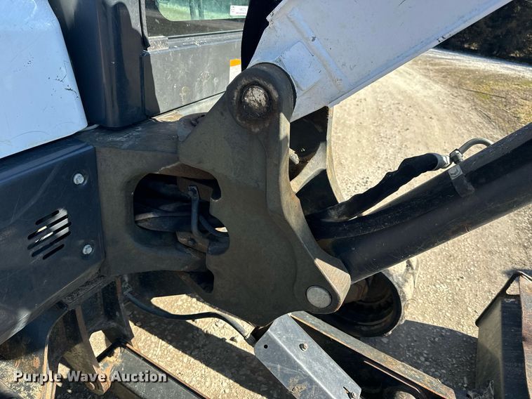 image for item NM9279 2018 Bobcat E42 mini excavator