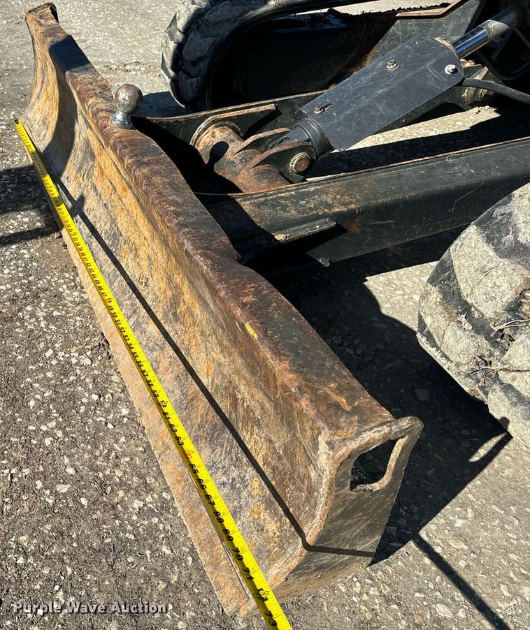 image for item NM9279 2018 Bobcat E42 mini excavator