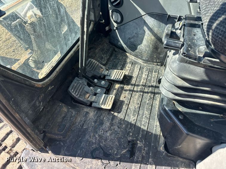 image for item NM9279 2018 Bobcat E42 mini excavator