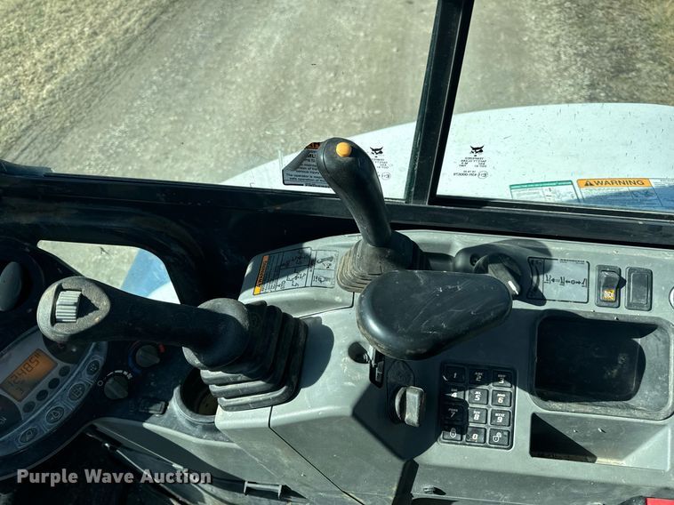 image for item NM9279 2018 Bobcat E42 mini excavator