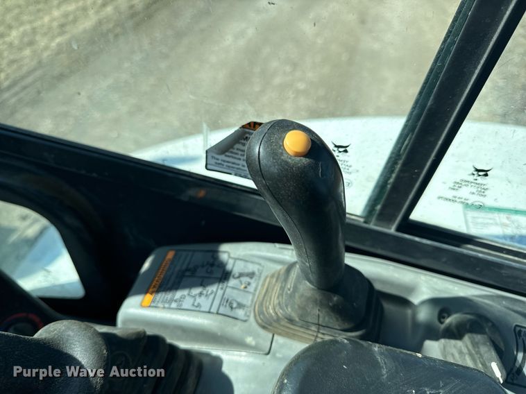 image for item NM9279 2018 Bobcat E42 mini excavator