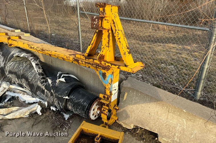 image for item NM9282 CMI SF6004 fabric roller