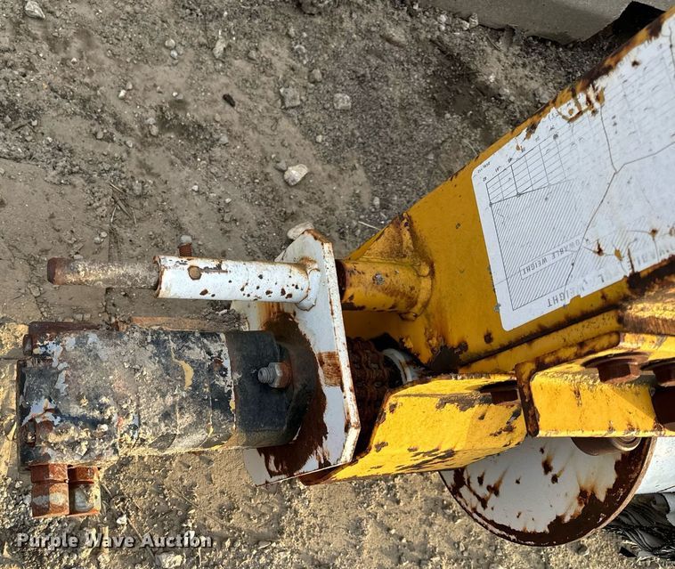 image for item NM9282 CMI SF6004 fabric roller