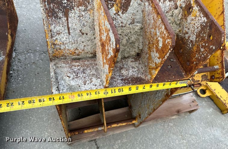 image for item NM9284 Gomaco 6300 trimmer Heads