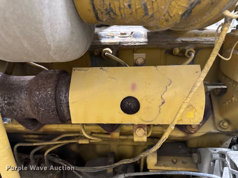 image for item NM9285 Caterpillar D343 engine