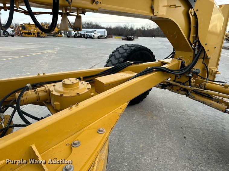 image for item NM9286 2014 Caterpillar 14M motor grader