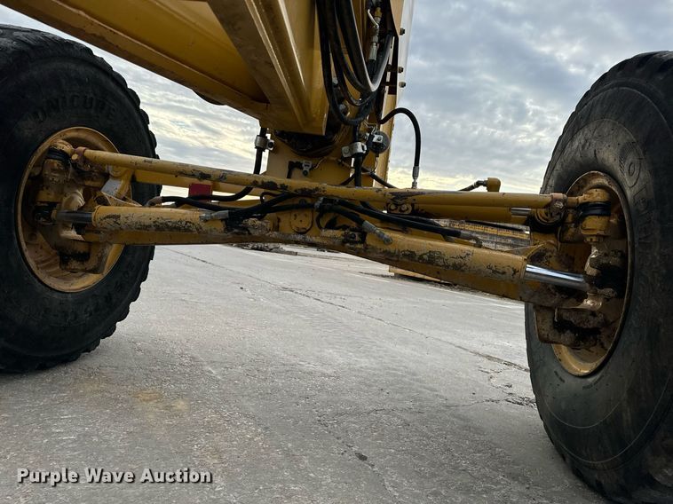 image for item NM9286 2014 Caterpillar 14M motor grader