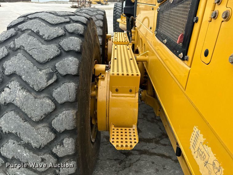 image for item NM9286 2014 Caterpillar 14M motor grader