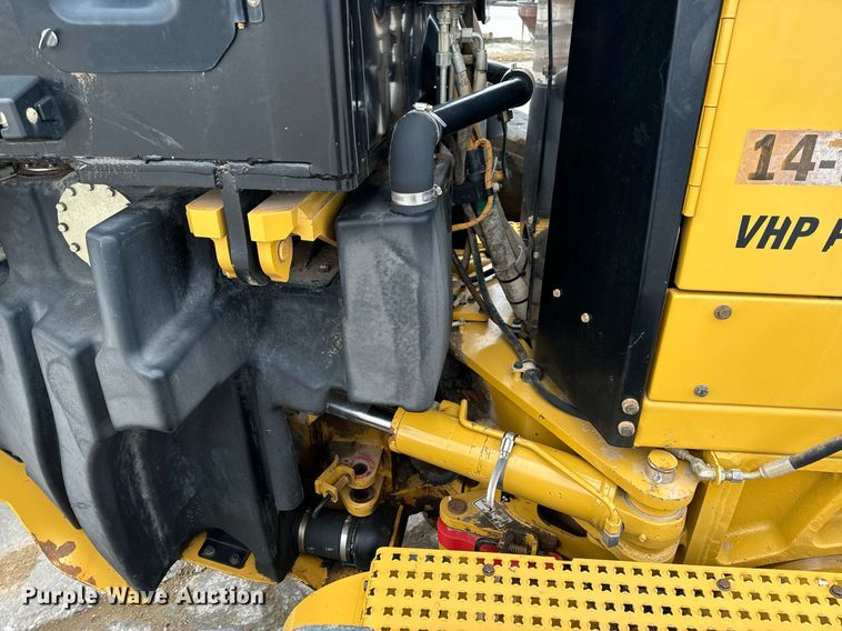 image for item NM9286 2014 Caterpillar 14M motor grader