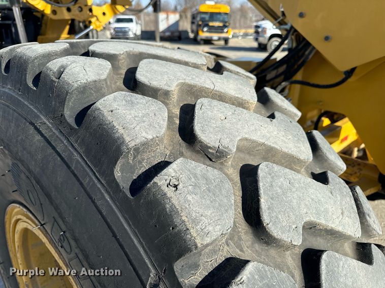 image for item NM9286 2014 Caterpillar 14M motor grader