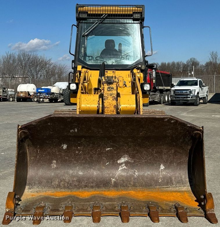 image for item NM9287 2005 Caterpillar 953C track loader