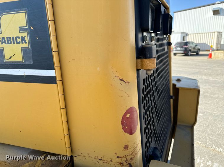 image for item NM9287 2005 Caterpillar 953C track loader