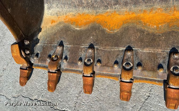 image for item NM9287 2005 Caterpillar 953C track loader