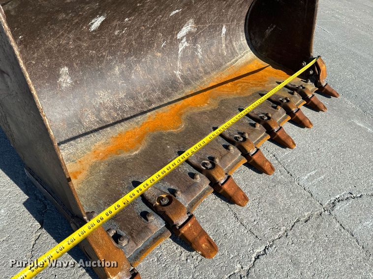 image for item NM9287 2005 Caterpillar 953C track loader