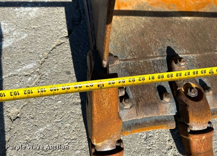 image for item NM9287 2005 Caterpillar 953C track loader