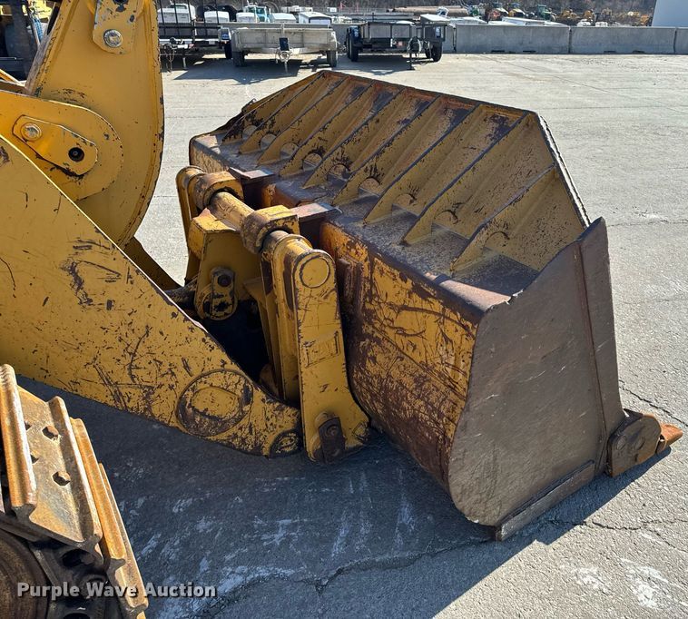 image for item NM9287 2005 Caterpillar 953C track loader