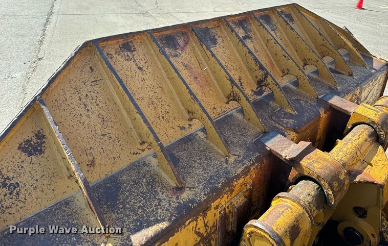 image for item NM9287 2005 Caterpillar 953C track loader