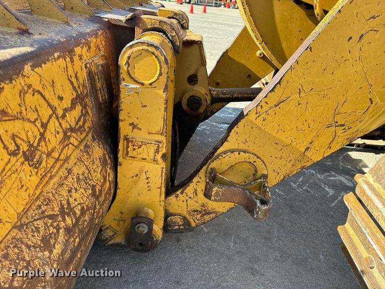 image for item NM9287 2005 Caterpillar 953C track loader