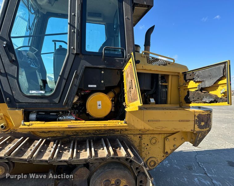 image for item NM9287 2005 Caterpillar 953C track loader