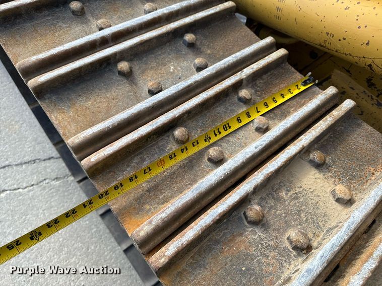 image for item NM9287 2005 Caterpillar 953C track loader