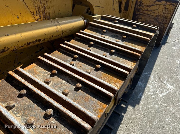 image for item NM9287 2005 Caterpillar 953C track loader