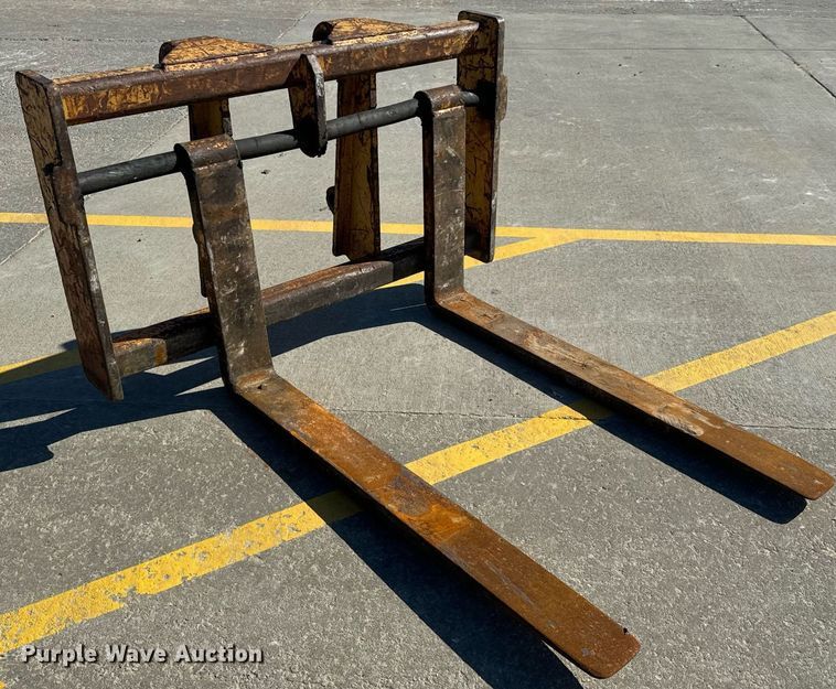 image for item NM9287 2005 Caterpillar 953C track loader