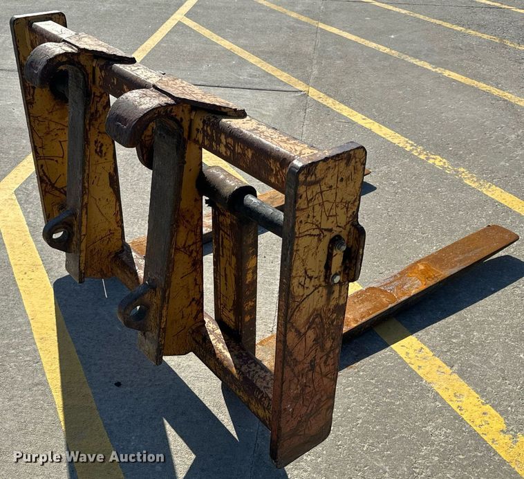 image for item NM9287 2005 Caterpillar 953C track loader