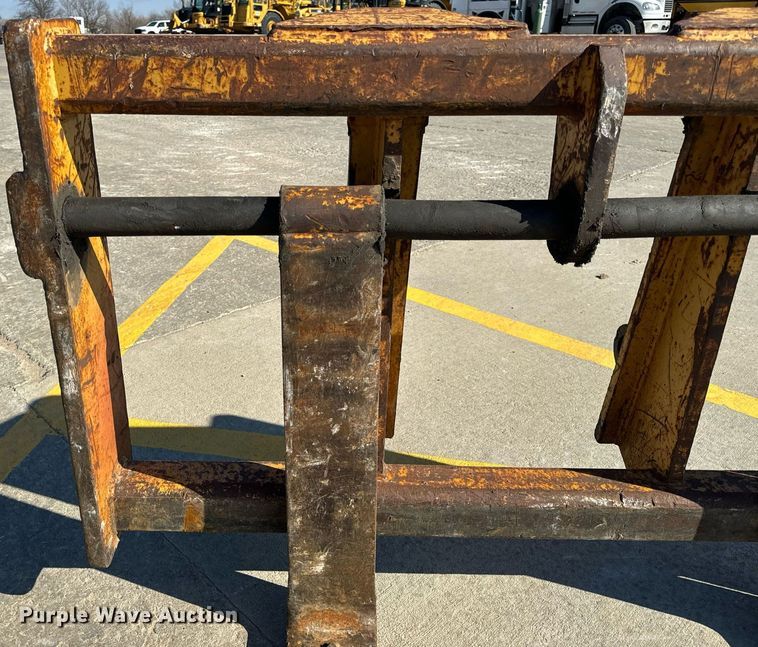 image for item NM9287 2005 Caterpillar 953C track loader