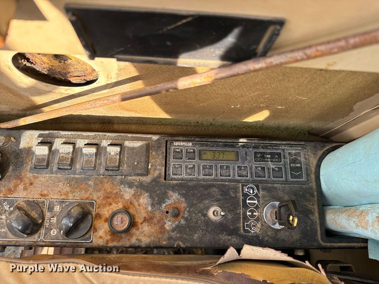 image for item NN9489 1994 Caterpillar  307SSR mini excavator