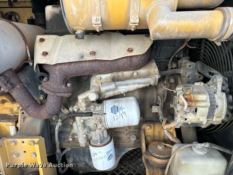 image for item NN9489 1994 Caterpillar  307SSR mini excavator