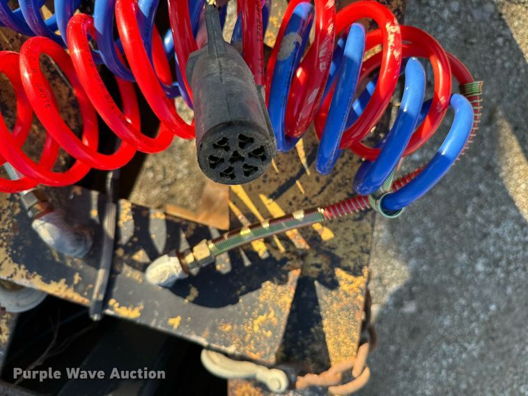 image for item NN9492 1995 Mustang tilt deck equipment trailer