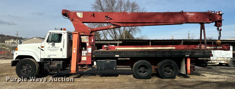 image for item NN9494 1996 International  crane truck