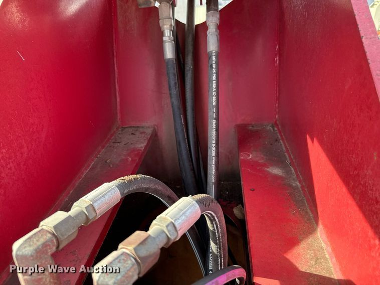 image for item NN9494 1996 International  crane truck