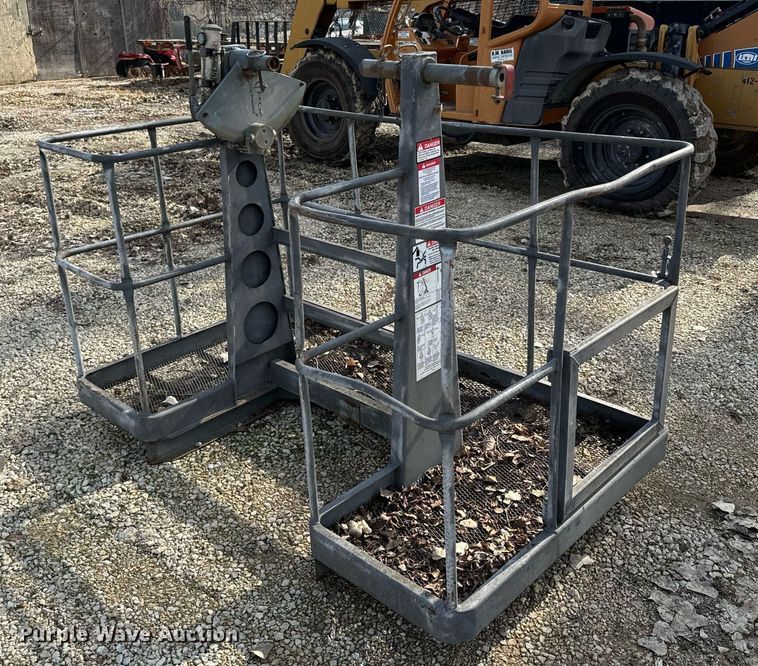 image for item NN9494 1996 International  crane truck