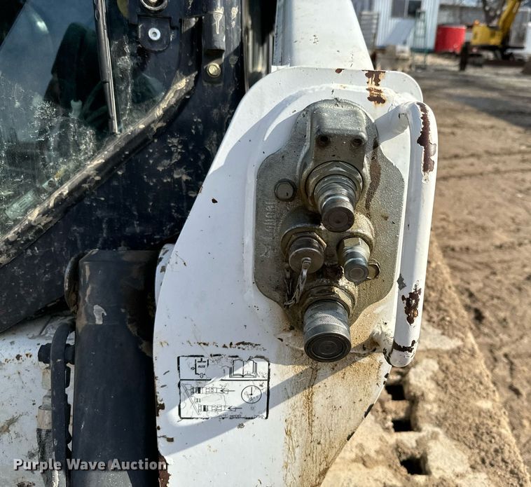 image for item NN9496 2012 Bobcat T750 tracked skid steer loader