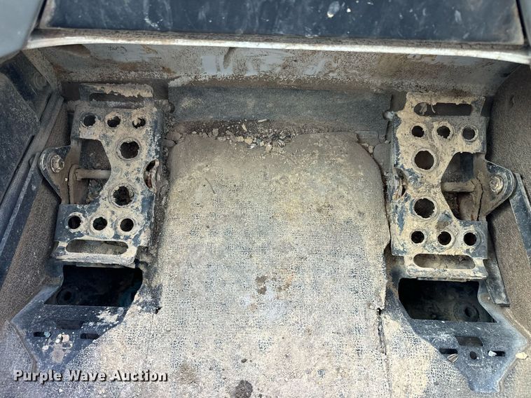 image for item NN9496 2012 Bobcat T750 tracked skid steer loader